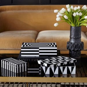 Modern Eco-Friendly <b>Black</b> White Engraved Rectangle Jewelry <b>Box</b> with Lid Storage for Jewelry - Product Image 5