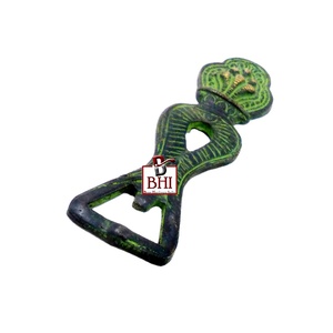 Ouvre-bouteille en laiton Accessoires de bar uniques Ouvre-bouteille en laiton (140mm) - Product Image 3