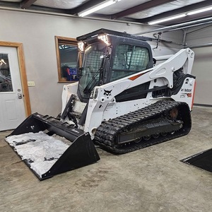 Cargadora Compacta Bobcat T770 de Calidad Premium, Cargadora de Orugas con Motor Diésel, PLC, Diseño Compacto y Sistema Hidráulico Potente - Product Image 4