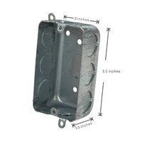 Boîtier de jonction électrique rectangulaire en acier galvanisé à sept/neuf découpes, avec oreilles de fixation externes, anti-corrosion et résistant au feu
