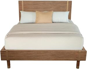 Lit plateforme en bois massif Pemberly Row California King dans le sable Design traditionnel élégant pour chambre à coucher - Product Image 1