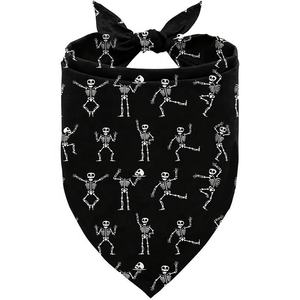 Foulard carré en soie imprimé OEM pour Halloween, motif chauve-souris gothique doux, pour femme - Product Image 2