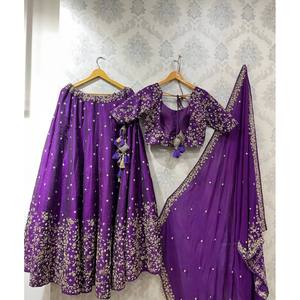 Conjunto de trabajo de secuencia de bordado elegante Lehenga Choli para mujer de diseñador - Product Image 1