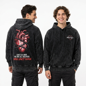 Sweat à capuche noir délavé pour homme avec imprimé graphique Cœur en fil barbelé, style streetwear, en molleton épais, fabricant de vêtements personnalisés - Product Image 1