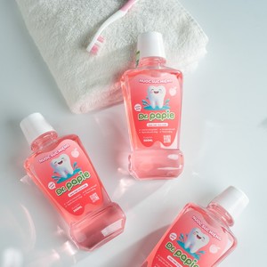 Enjuague Bucal para Niños Sin Flúor Dr. Papie, Tamaño Regular 2+, Sabor Natural a Melocotón, Xilitol Seguro para Beber, Anti-Placa, Aliento Fresco - Product Image 5