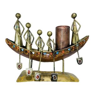 Pièce décorative en métal Art Déco représentant des naveurs tribaux - Conception amovible pour les célébrations de Diwali et de retraite - Product Image 1