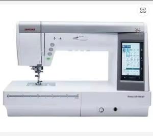 Máquina de Coser Janome Horizon Memory Craft 9400QCP Nueva y Auténtica |   Acolchado y Bordado Avanzados - Product Image 1