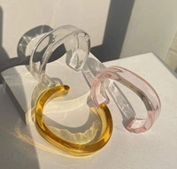 Bracelet artisanal en résine pour femmes, bijoux artistiques colorés, accessoire de mode élégant pour un usage quotidien