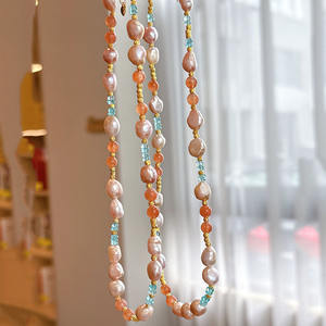 Elegante Collar Diario para Mujer, Perla Barroca Natural Dorada con Diseño de Fosfato Azul Gris, Estilo Chino Nuevo - Product Image 3