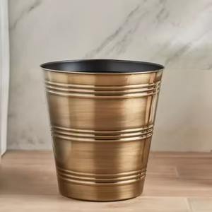 Poubelle en métal de qualité supérieure avec une structure élégante pour un rangement décoratif dans le salon, la chambre à coucher, la cuisine - Product Image 6