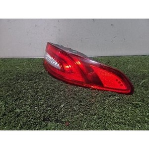 XF Used Tail Light Right - Product Image 3