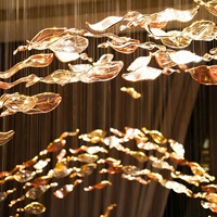 Lustre moderne de luxe, luminaire suspendu décoratif en verre LED pour plafond haut, entrée