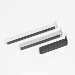 Juego de 9 clips para bolsas, reutilizables, de plástico, modelo P82, para organización de cocina, gris, negro, blanco - Product Image 2