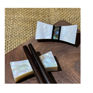 Ensemble de baguettes et repose-baguettes en nacre faites à la main, avec incrustation de nacre, support pour baguettes, ensemble de repas minimaliste - Product Image 6