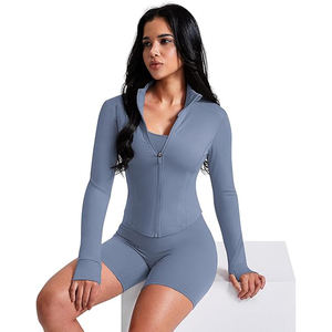 Veste de yoga en nylon à col montant et fermeture éclair intégrale pour femme, respirante, coupe ajustée, col haut, manches longues, extensible dans quatre directions, logo frontal - Product Image 2