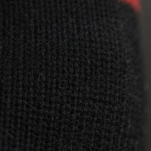 Cardigan brodé personnalisé rouge et noir, pull de sororité/fraternité, col en V tricoté, boutonné sur le devant, vêtement universitaire grec - Product Image 5