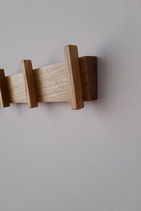 Estante de pared rústico de madera con ganchos - Product Image 6