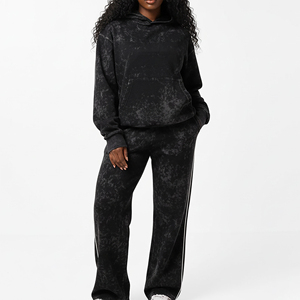 Ensemble de survêtement noir délavé pour femme, sweat à capuche et pantalon large, coupe décontractée, longueur intégrale, design uni - Product Image 1