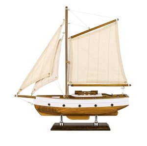 Barco de Madera Náutico, Legado Oceánico, Adorno para Coleccionistas Marítimos, Decoración para el Hogar Costero e Inspiración de Temática Marina - Product Image 6
