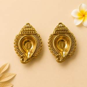Ornate Brass Diya Oil Lamp Traditional Pooja Deepak <b>Indian</b> Decorative Lighting Copper Prayer Lamp <b>Home</b> Temple Festival <b>Decor</b> - Product Image 5