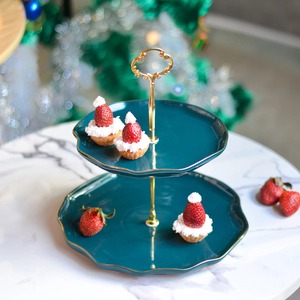 Soporte de cerámica premium para postres con acabado liso y esmaltado, construcción duradera, ideal para exhibir postres con elegancia y presentarlos en la mesa. - Product Image 5