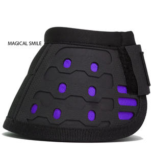 Botas de protección para caballos de alta calidad, resistentes al agua y de secado rápido, para brindarle a tu caballo una protección y adherencia excepcionales. - Product Image 5