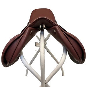 Selle de saut et de course tout usage durable pour l'équitation en cuir véritable Tailles anglaises 14 "à 18" - Product Image 2