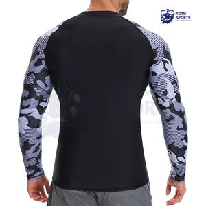 เสื้อรัดกล้ามเนื้อผู้ชายคุณภาพสูง ระบายอากาศได้ดี ทรงเข้ารูป สวมใส่สบาย น้ำหนักเบา เหมาะสำหรับออกกำลังกายและเล่นกีฬา ยอดขายอันดับหนึ่ง - Product Image 2