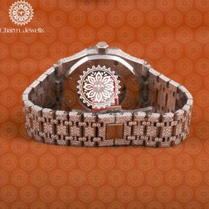 Montre de luxe pour homme Charm Jewels en acier inoxydable, boîtier rond, cadran analogique, mouvement à quartz, fermoir pliant, bracelet de 20 mm - Product Image 2
