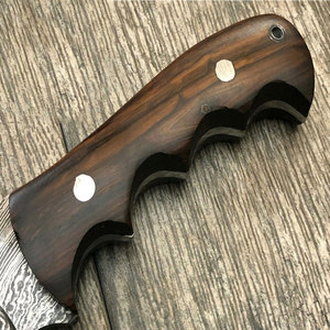 Cuchillo de Caza Tradicional de Acero de Damasco Hecho a Mano con Funda de Cuero, Herramienta Utilitaria para Campismo al Aire Libre, Diseño Clásico, Artículo de Regalo - Product Image 3