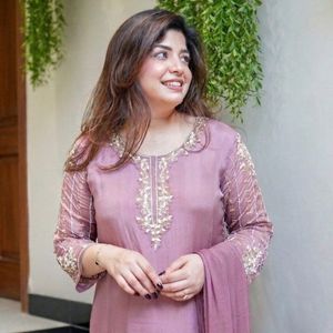 Ensemble de robe Anarkali en tissu de verre pur pour femmes, travail manuel, col et manches, 3 pièces, tenue de fête ethnique avec dupatta - Product Image 4