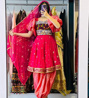Robe afghane Kuchi élégante, vêtement ethnique lourd, broderie artisanale, travail floral au fil, robe afghane Kuchi à motifs dégradés