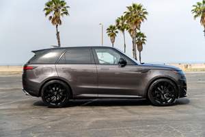Range Rover Sport P400 SE Dynamic 2023 d'occasion en bon état - Product Image 3
