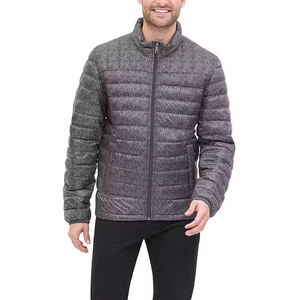 Fábrica de Exportación de Chaquetas Acolchadas al por Mayor para Distribuidores de Ropa con Tela de Poliéster Acolchada, Relleno Cálido y Etiquetas Personalizadas - Product Image 1