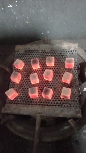 ข้อเสนอพิเศษ: ถ่านอัดแท่งจากกะลามะพร้าวธรรมชาติ - Product Image 2