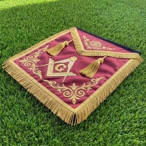 Insignia Masónica de Cuero Rojo Bordada en Oro con Borlas, Compases Cuadrados, Símbolo G y Ojo, para Coser, Personalizada - Product Image 2