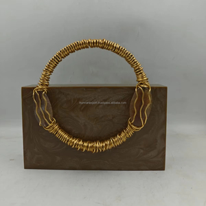 Pochette de soirée en résine de luxe pour femmes avec décoration de perles pour les mariages et les fêtes Collection de mariée d'Inde - Product Image 1