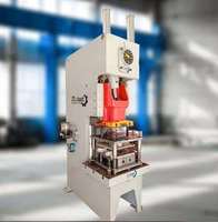Machine innovante semi-automatique de formage de barquettes en aluminium pour les usines de production de contenants en aluminium et d'emballages en bois