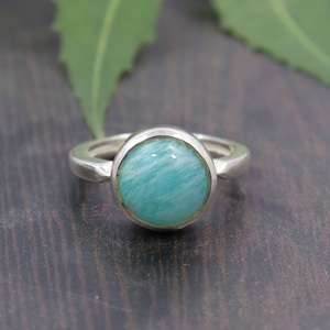 Anillo de Amazonita Natural en Plata de Ley 925, Joyería Artesanal con Piedras Preciosas, Anillo Estilo Boho - Product Image 1