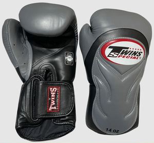 Gants de boxe Twins MMA Sanda 14 oz légers en cuir à lacets vert-noir pour adultes, entraînement d'arts martiaux personnalisé - Product Image 6