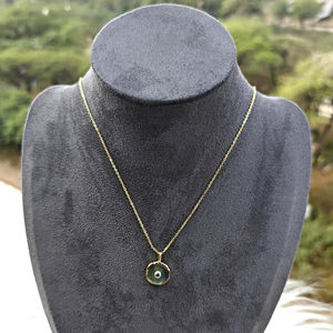 จี้ห้อยคอทรงกลมเล็กประดับด้วยลาบราดอไรต์ธรรมชาติและเพชร CZ ชุบทอง น้ำหนักเบา เหมาะสำหรับใส่เป็นเลเยอร์ ของขวัญวาเลนไทน์ - Product Image 6