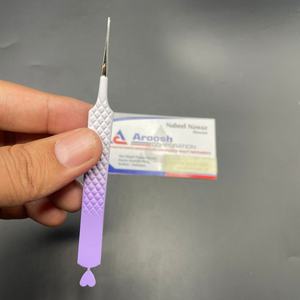 Pince à épiler d'extension de cils en forme de cœur à double ton d'isolation de poignée diamantée en acier inoxydable de haute qualité vente en gros - Product Image 1