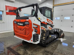 Cargadora Compacta de Orugas T66 2023 con Cabina Cerrada, Máquina de Construcción de Alto Rendimiento - Product Image 4