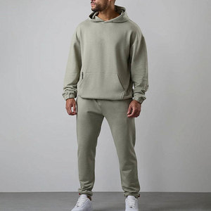 Ensemble de survêtement homme tendance avec sweat à capuche zippé et pantalon slim pour tenue décontractée et sportive, respirant et élégant - Product Image 1