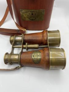 Jumelles d'imitation antique, faites à la main, avec housse en cuir poli et lustré, ceinture en laiton massif, cadeaux - Product Image 4