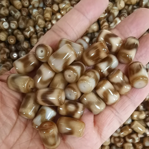 ลูกปัดเรซิ่นทรงกลมไม่สมมาตร สีขาวน้ำเงิน สีตามสั่ง ลูกปัดแบบหลวมสำหรับทำเครื่องประดับ โดยแฮนด์เมด คอลเลคชั่น - Product Image 6