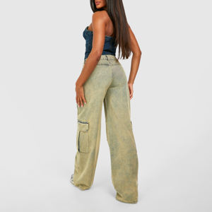 กางเกงยีนส์แฟชั่นขายส่ง MOQ ต่ำ สำหรับผู้หญิง ใช้กลางแจ้ง ผลิตจากปากีสถาน กางเกงโอเวอร์ไซส์สำหรับผู้หญิง - Product Image 4