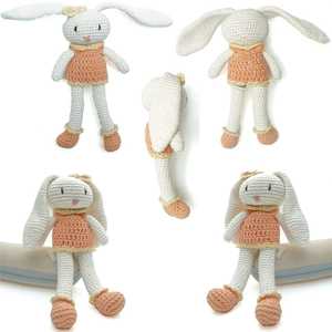 Lindo Conejito de Peluche Hecho a Mano, Muñeco de Ganchillo con Vestido Naranja, Juguete de Peluche Suave Amigurumi, Regalo de Cumpleaños para Niñas 1:6, Muñeca Premium - Product Image 1