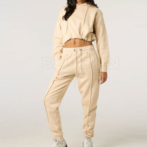 Ensemble Crop Top Femme Prix de Gros – Tenue d'Été Légère et Confortable, Deux Pièces Tendance pour le Quotidien - Product Image 3