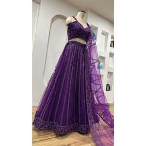 FB Paillettes violettes & Dori Travail non cousu Lehenga Choli Tenue de soirée - Product Image 3
